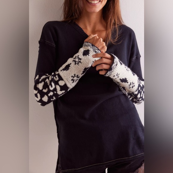 Free People Tops - Free People We The Free Tiger Style Cuff